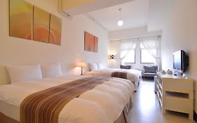Yago Inn